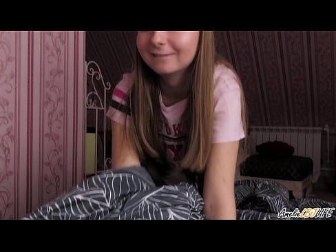 ❤️ Blondie tana tsotsar BFF's dinta sosai kuma ta sami Cum A Bakinta ❤❌ Ingantacciyar iskanci ❌❤